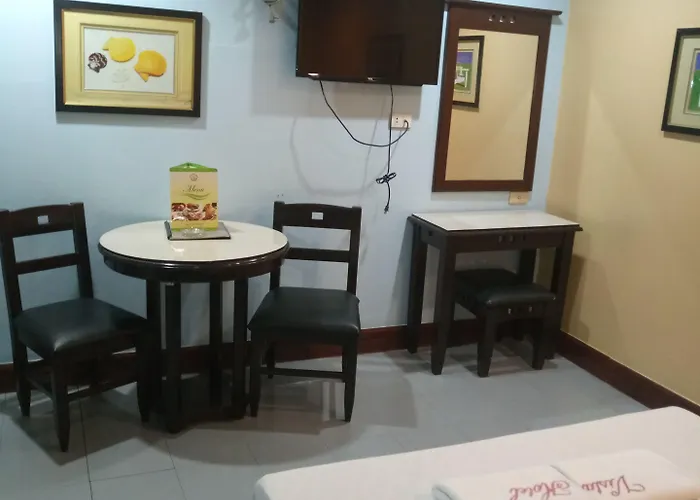 Hotel Vista Recto 2*